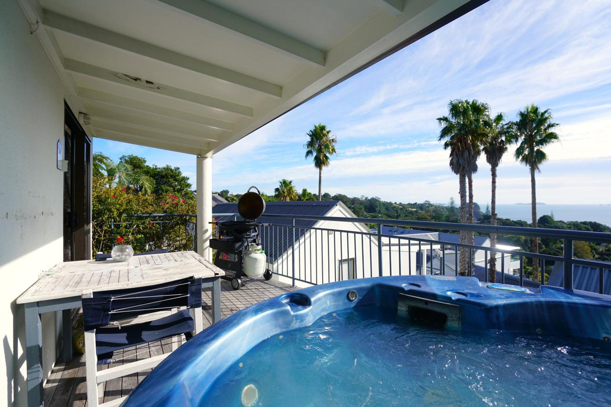 Palm Beach Cottage With Private Spa Pool Екстериор снимка